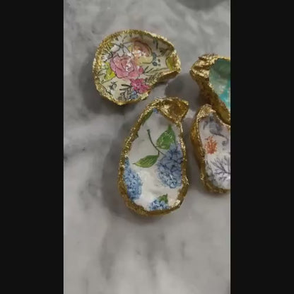 XL Oyster Jewelry Dish, 5 Styles, Trinket Gift, Gift for Bride, Bridesmaid Gift, Mother’s Day Gift, Party Favor, Wedding Favor, Engagement